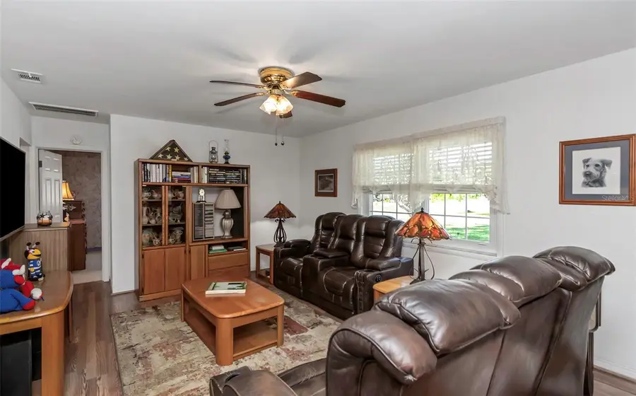 5726 13th Avenue S, Gulfport, FL 33707 - Image #3