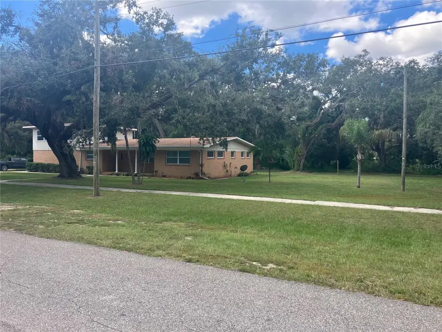 3808 Broad Street, Seffner, FL 33584 - Image #2