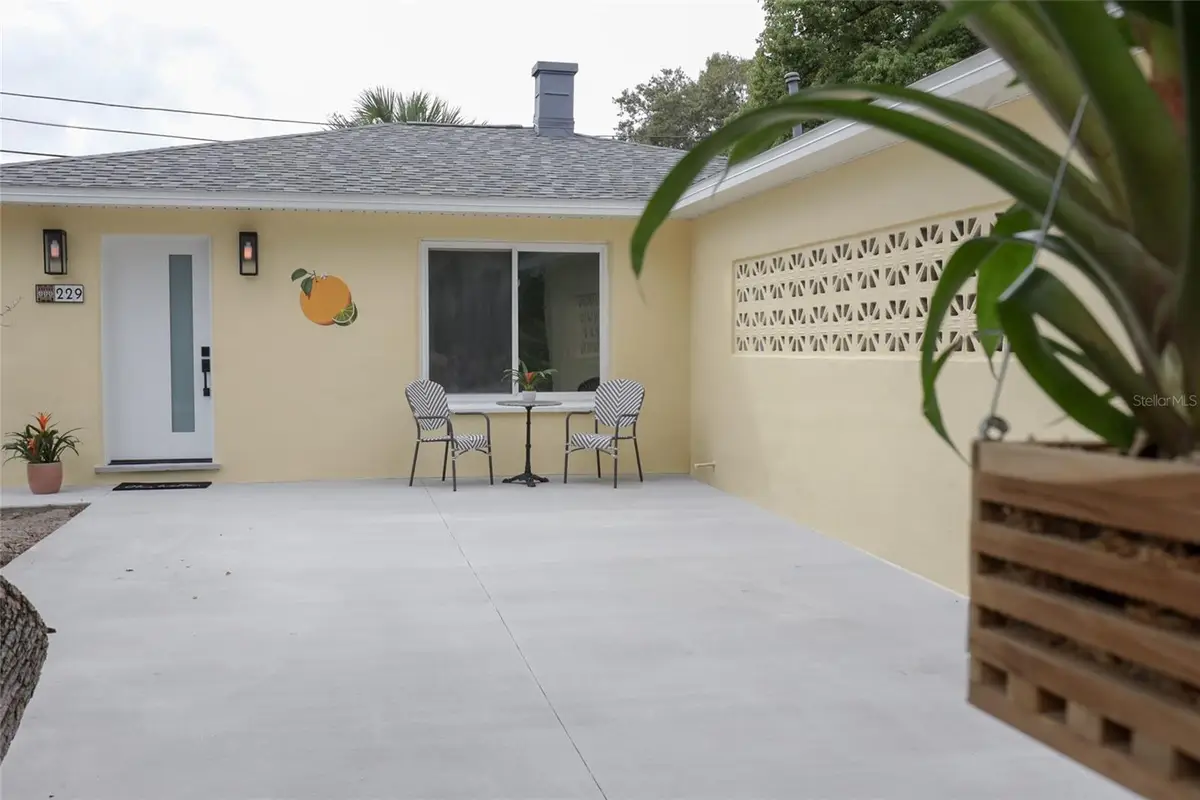 229 Lime Circle S, Dunedin, FL 34698 - Image #1