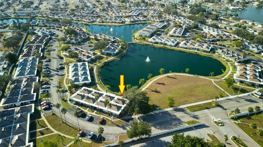 4312 Tahitian Gardens Cir #E, Holiday, FL 34691 - Image #2