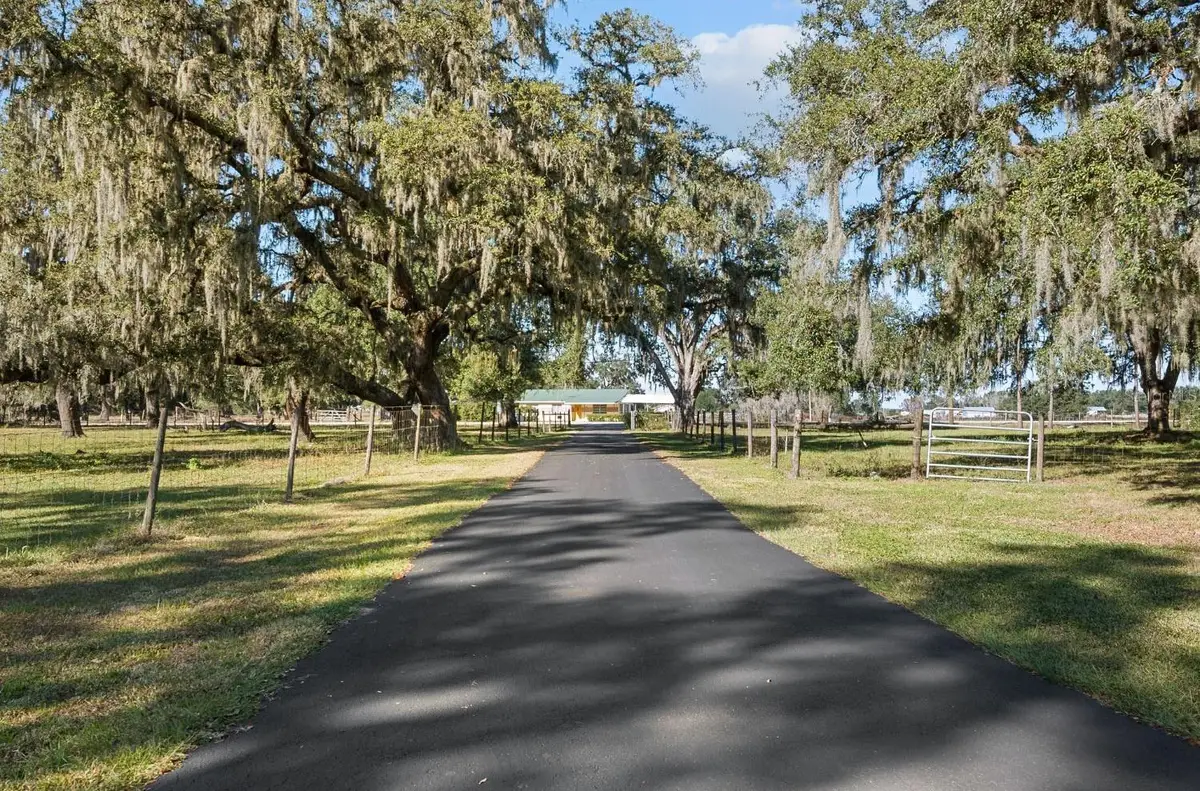 11704 Bur Mac Road, Dade City, FL 33525 - Image #1