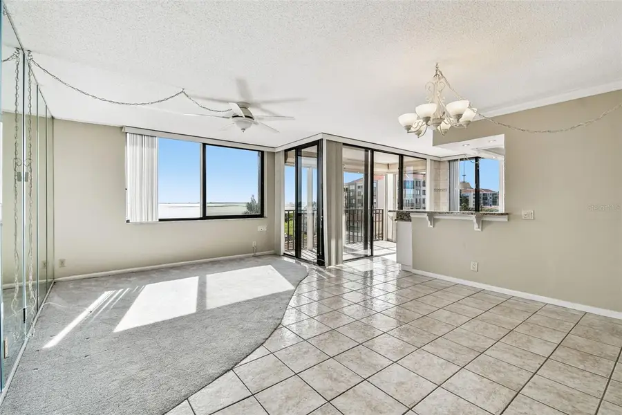 6104 Palma Del Mar Boulevard S #402, Saint Petersburg, FL 33715 - Image #2