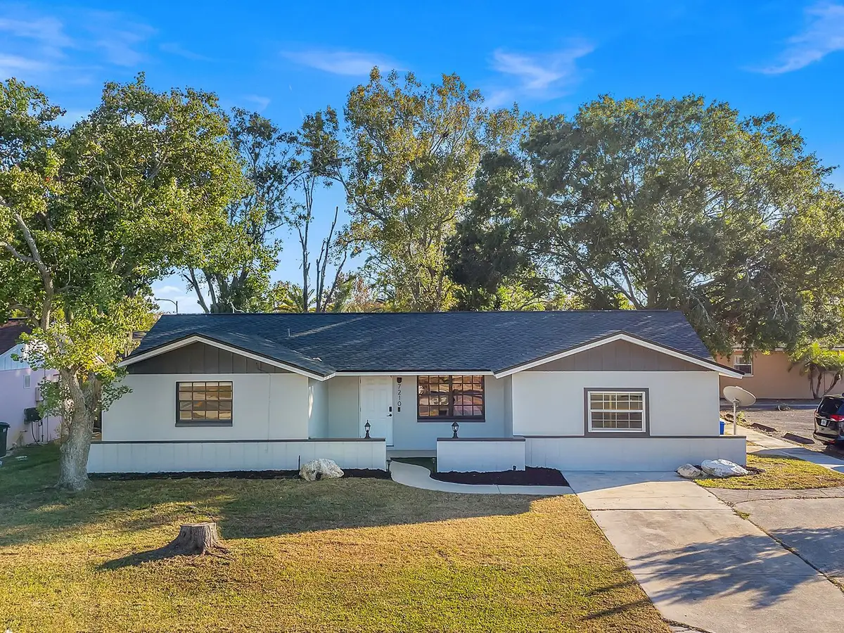 7210 Embassy Boulevard, Port Richey, FL 34668 - Image #1