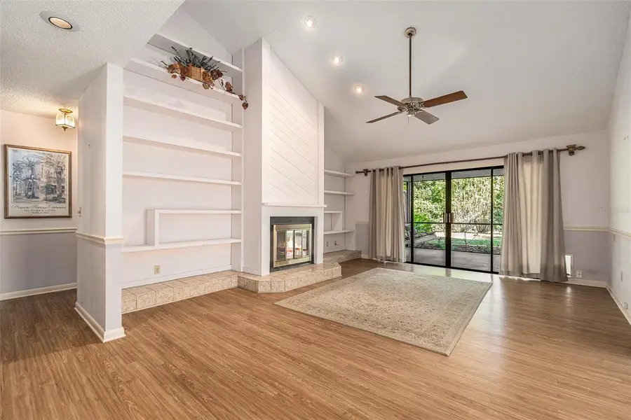 3335 Foxridge Circle, Tampa, FL 33618 - Image #2