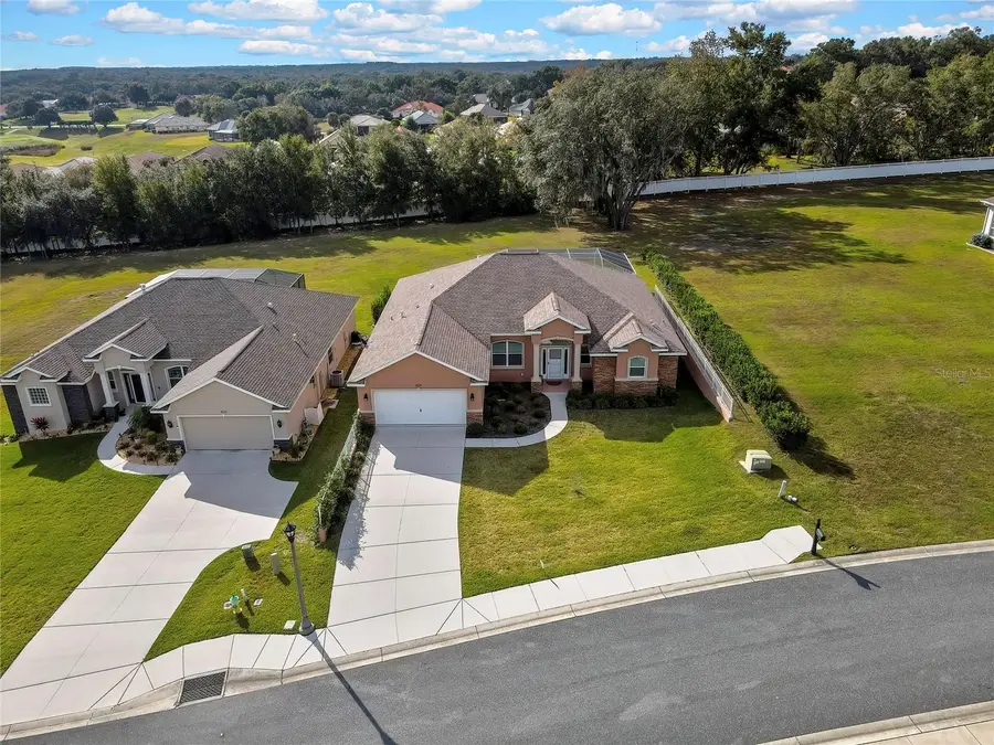 2218 N Heritage Oaks Path, Hernando, FL 34442 - Image #2