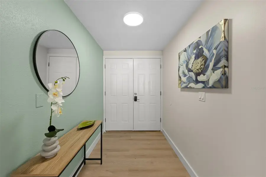 16150 Foxfire Drive, Tampa, FL 33618 - Image #2