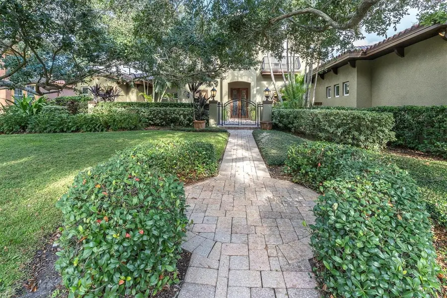 10221 Golden Eagle Drive, Largo, FL 33778 - Image #2