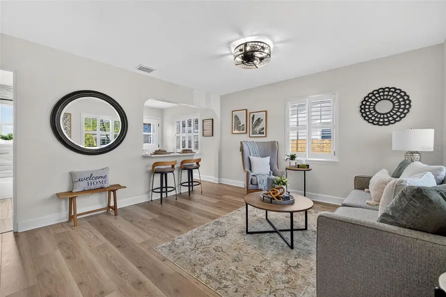 486 49th Avenue N, Saint Petersburg, FL 33703 - Image #3