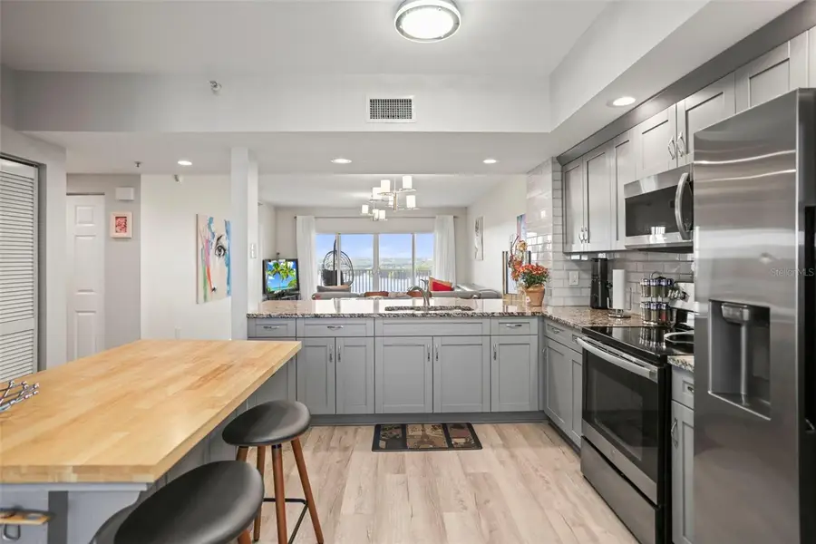 6495 Shoreline Drive #8502, Saint Petersburg, FL 33708 - Image #3