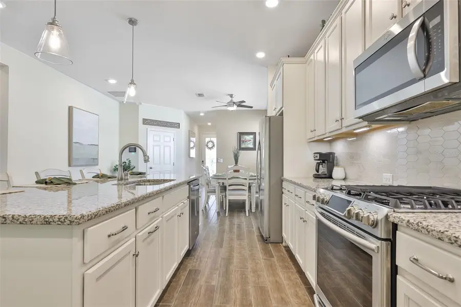 5566 Silver Sun Drive, Apollo Beach, FL 33572 - Image #3