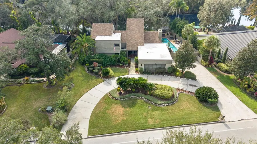 1221 N Riverhills Drive, Temple Terrace, FL 33617 - Image #2