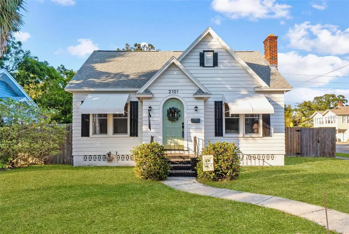 2101 Burlington Avenue N, Saint Petersburg, FL 33713 - Image #1