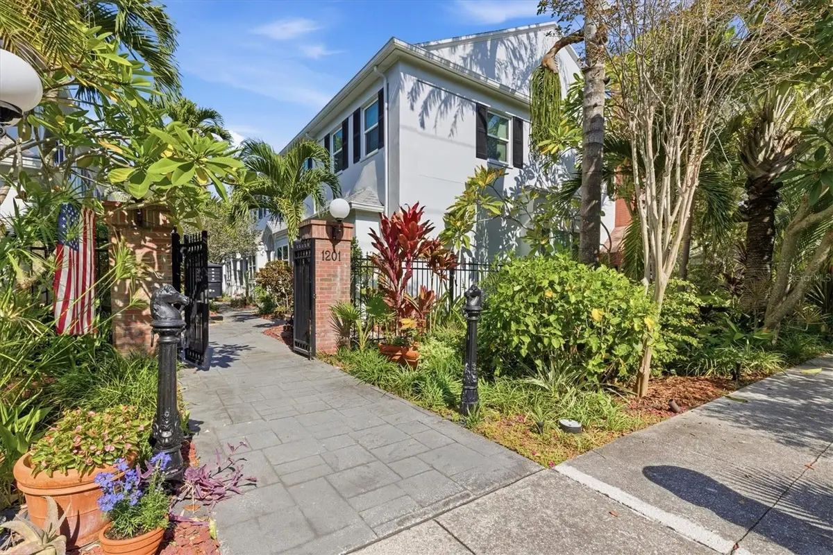 1201 W Horatio Street #D4, Tampa, FL 33606 - Image #1