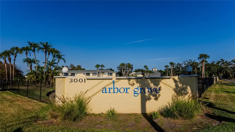 3001 58th Avenue S #111, Saint Petersburg, FL 33712 - Image #2