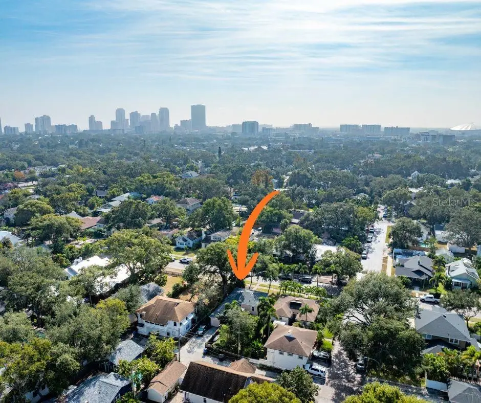 1085 16th Avenue N, Saint Petersburg, FL 33704 - #1