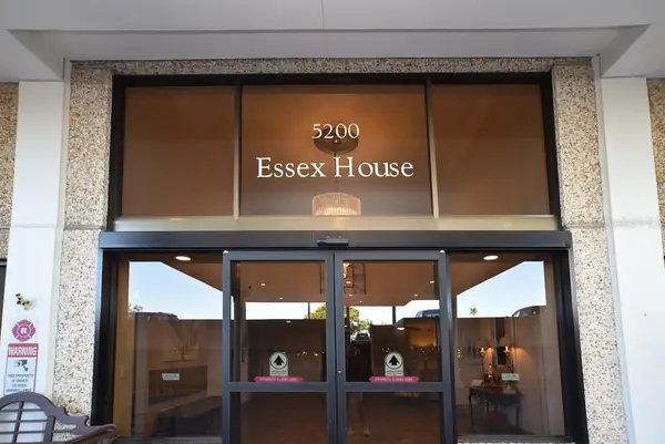 5200 Brittany Drive S #606, ST PETERSBURG, FL 33715