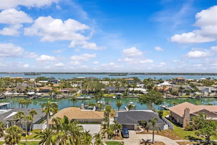 670 Island Way #802, Clearwater Beach, FL 33767 - Image #2