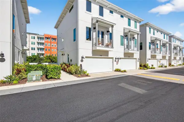 4725 Legacy Park Drive, TAMPA, FL 33611