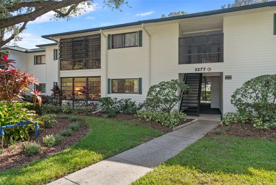 3277 Fox Chase Circle N #105, Palm Harbor, FL 34683 - Image #2