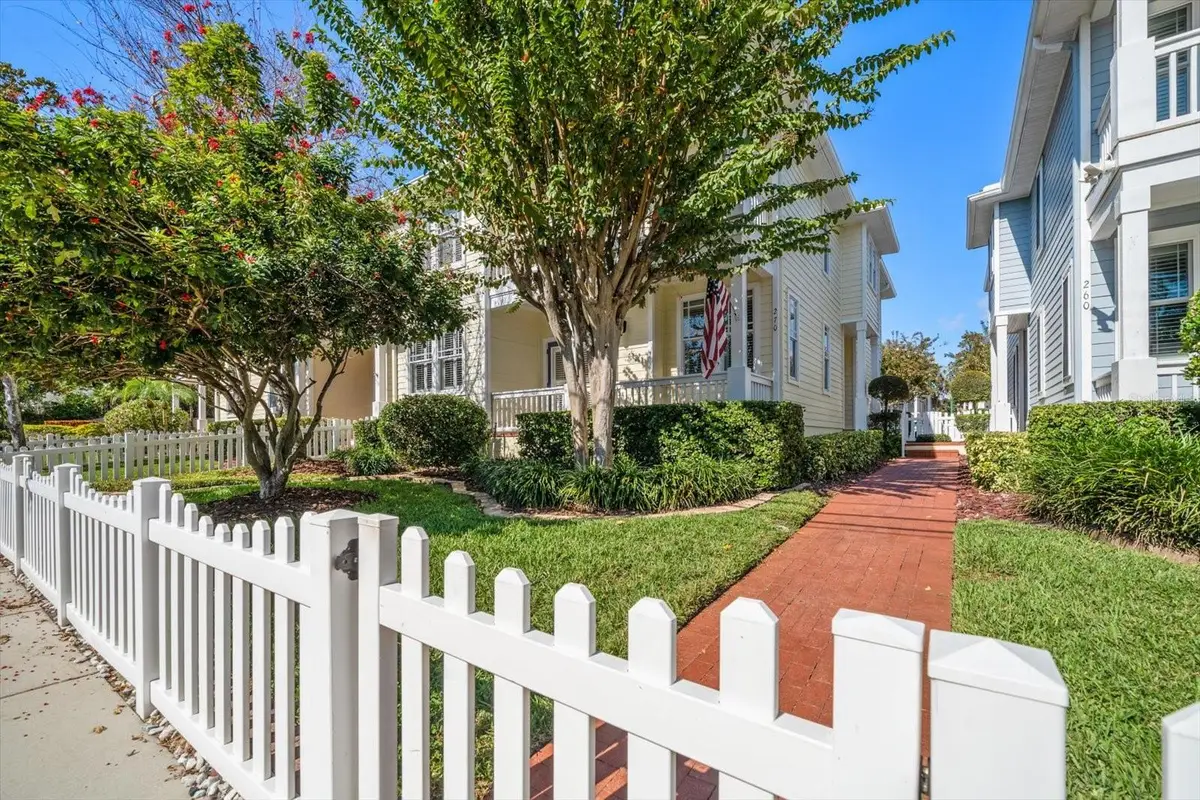 270 2nd Avenue Sw, Largo, FL 33770 - Image #1