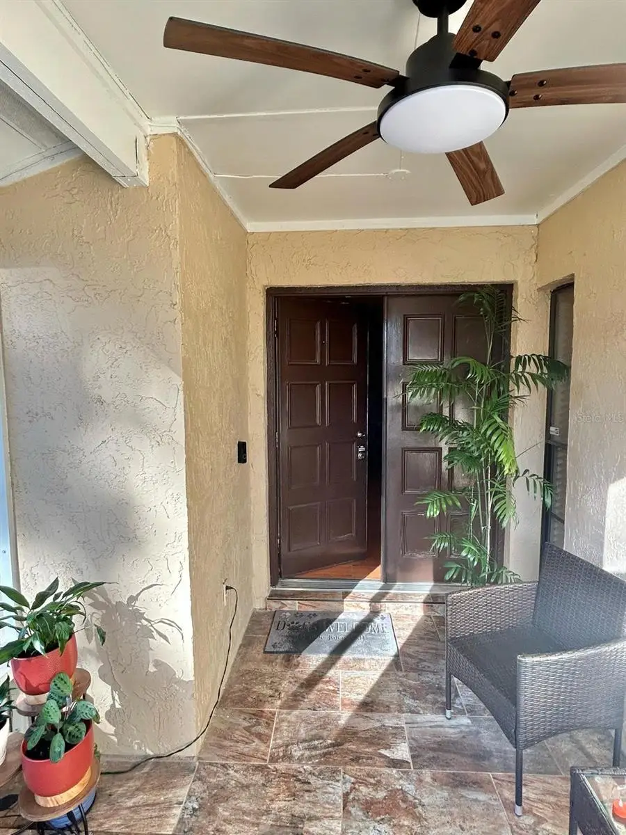 522 Wynnwood Drive, Brandon, FL 33511 - Image #3