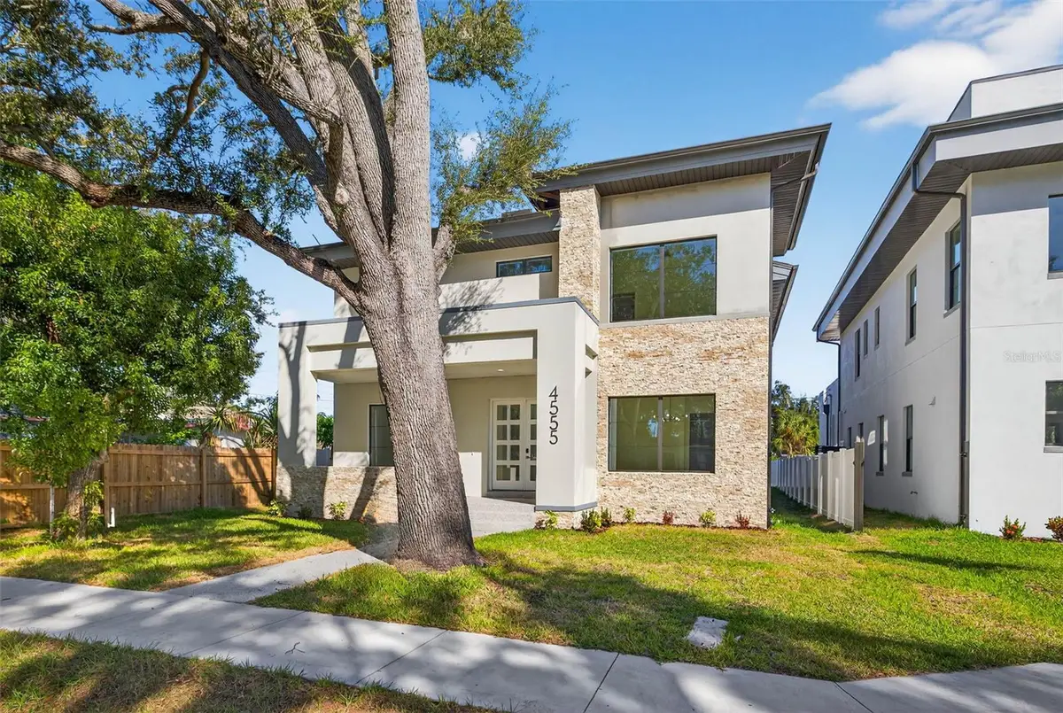 4555 26th Avenue S, Saint Petersburg, FL 33711 - Image #1