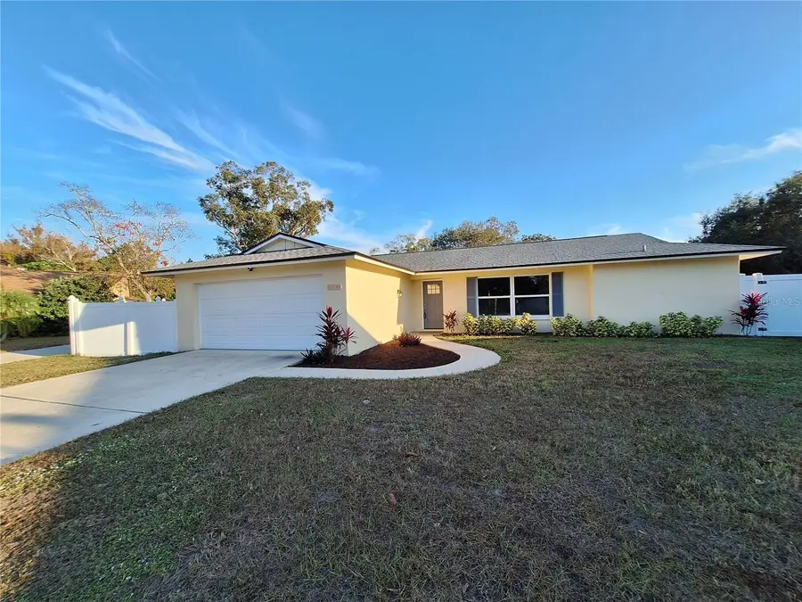 13344 Sorrento Drive, Largo, FL 33774 - Image #2