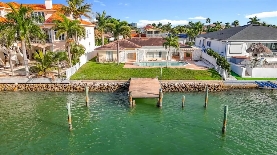 1135 81st Street S, Saint Petersburg, FL 33707 - Image #3