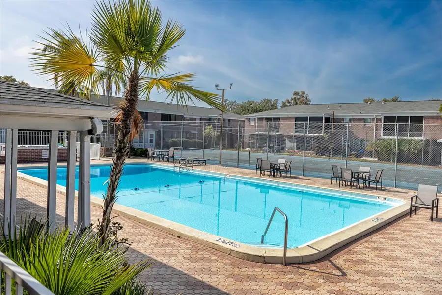 8345 13th Street N #B, Saint Petersburg, FL 33702 - Image #2