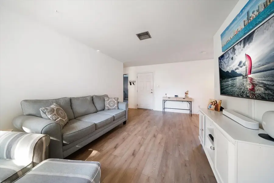 4028 12th Avenue N, Saint Petersburg, FL 33713 - Image #3