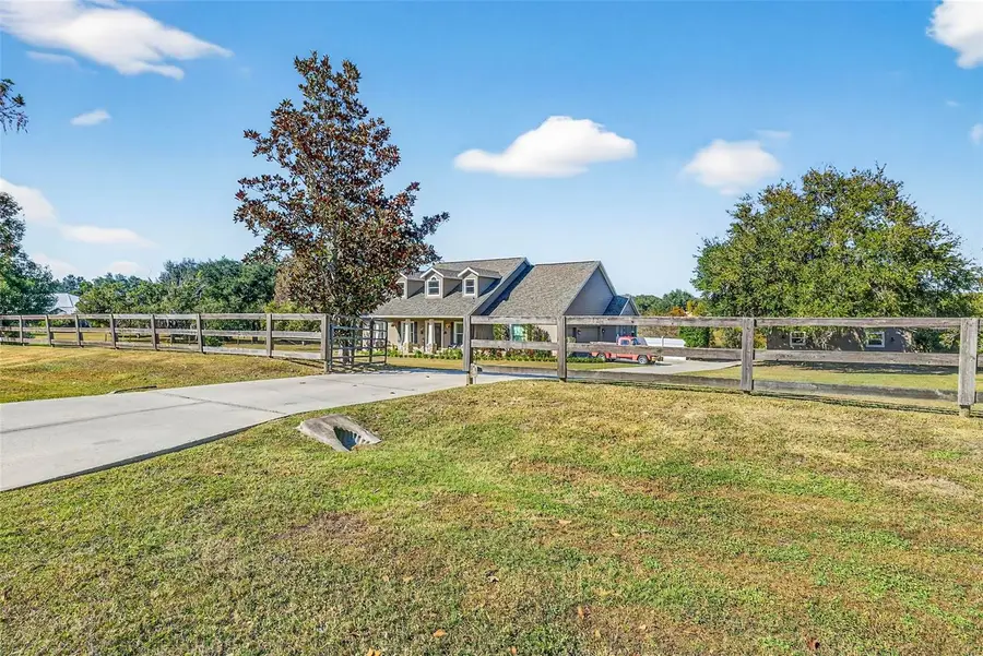 18051 Hancock Bluff Road, Dade City, FL 33523 - #2