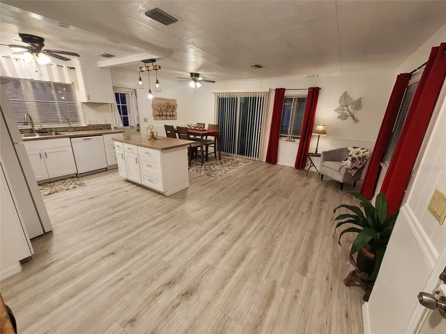 1050 N Midiron Point, Crystal River, FL 34429 - Image #3