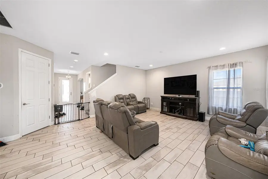 12419 Horseshoe Bend Drive, Lithia, FL 33547 - Image #3