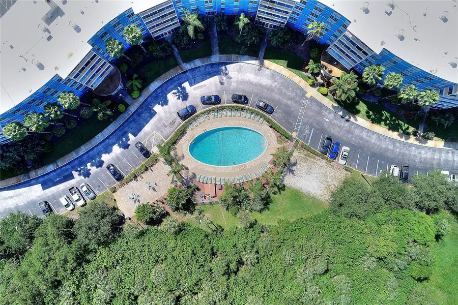 3315 58th Avenue S #202, Saint Petersburg, FL 33712 - Image #2