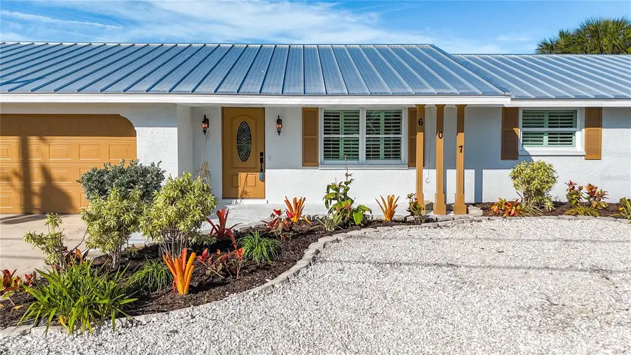 607 Emerald Lane, Holmes Beach, FL 34217 - Image #3