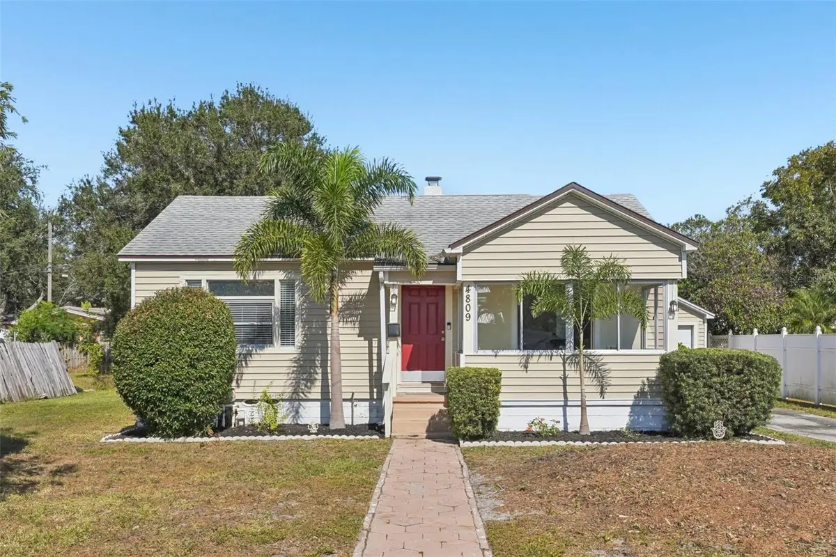 4809 33rd Avenue N, Saint Petersburg, FL 33713 - Image #1