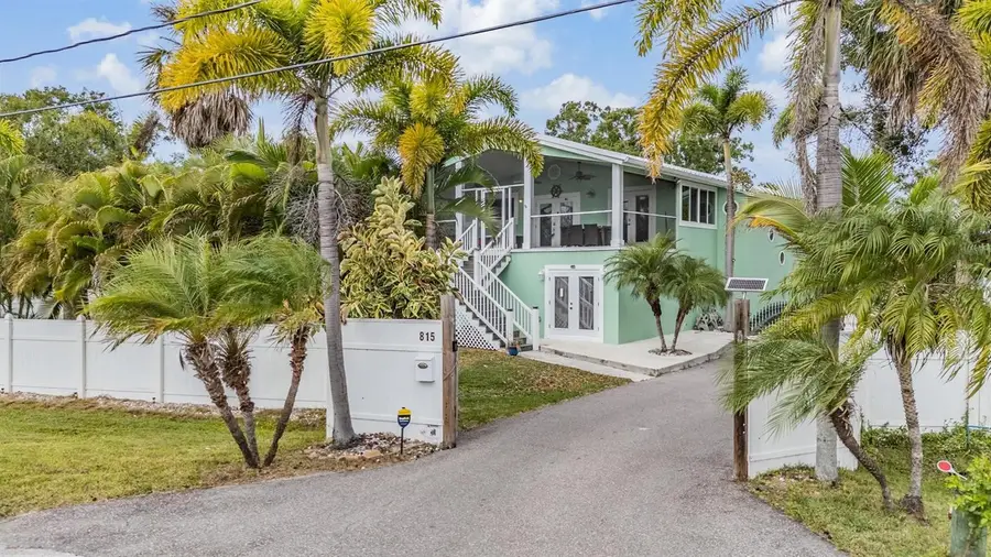 815 NW 2nd Avenue, Ruskin, FL 33570 - Image #2