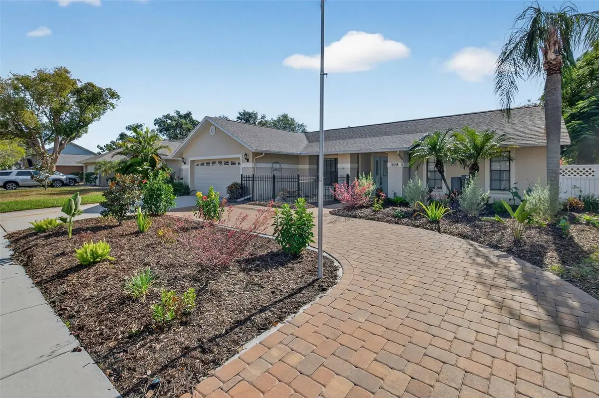 1609 Shady Leaf Drive, Valrico, FL 33596 - Image #1