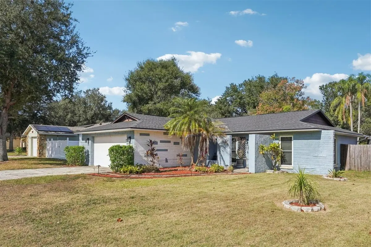 2015 Ronald Circle, Seffner, FL 33584 - Image #1