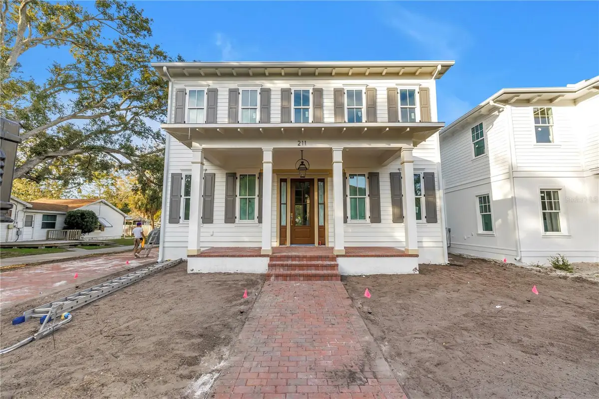 211 30th Avenue N, Saint Petersburg, FL 33704 - Image #1