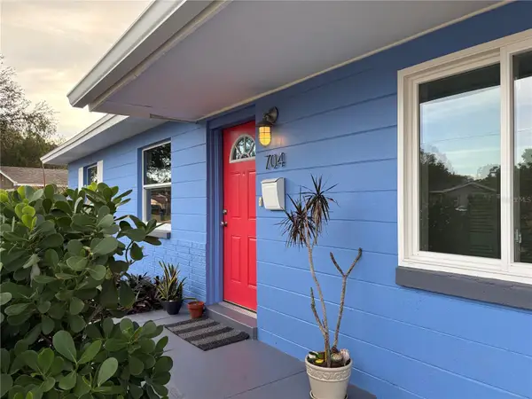 704 72nd Avenue N, ST PETERSBURG, FL 33702