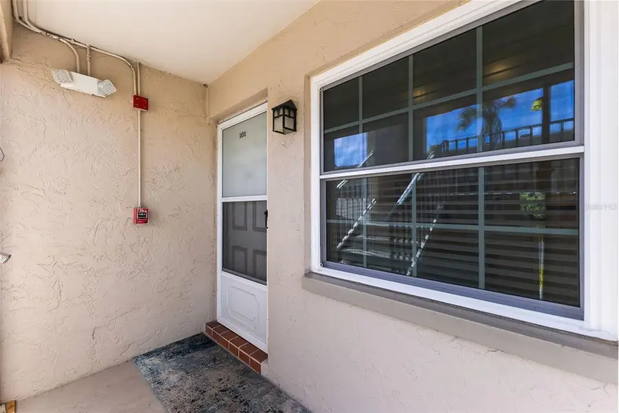 948 Virginia Street #101, Dunedin, FL 34698 - Image #2
