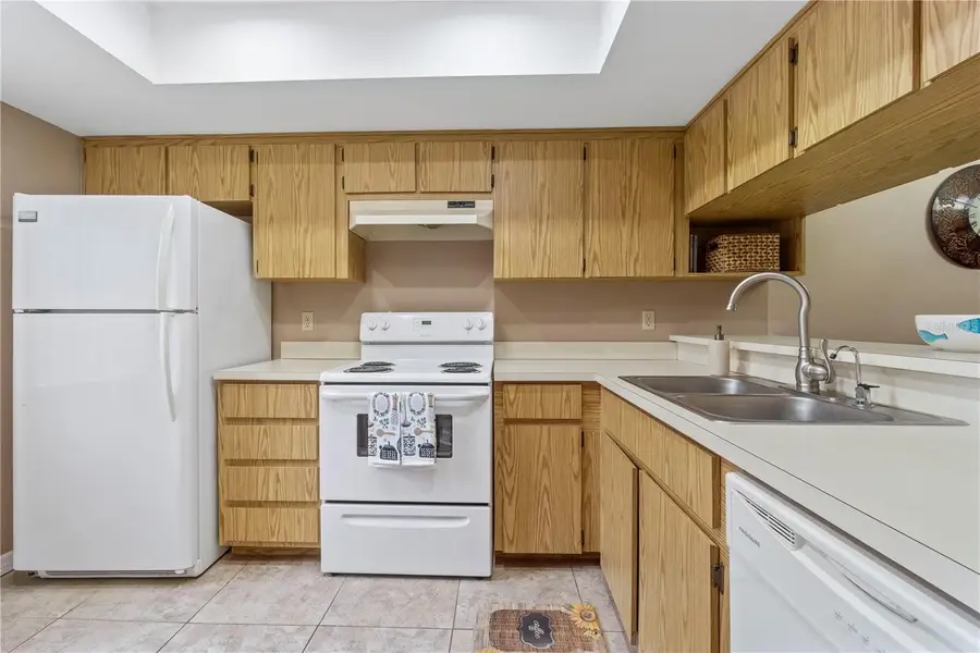 11511 113th Street #21C, Seminole, FL 33778 - Image #2