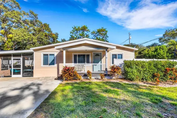 1600 Loretta Avenue Nw, LARGO, FL 33770