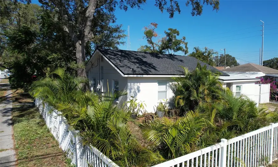 1166 Woodlawn Street, Clearwater, FL 33756 - Image #2