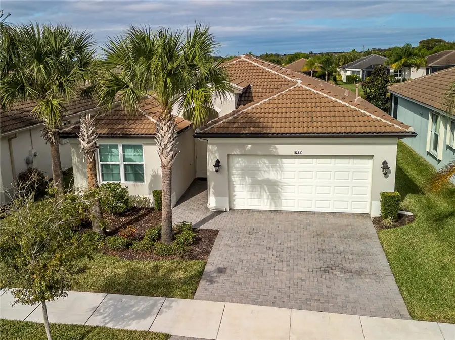 5122 Sierra Falls Court, Wimauma, FL 33598 - Image #2