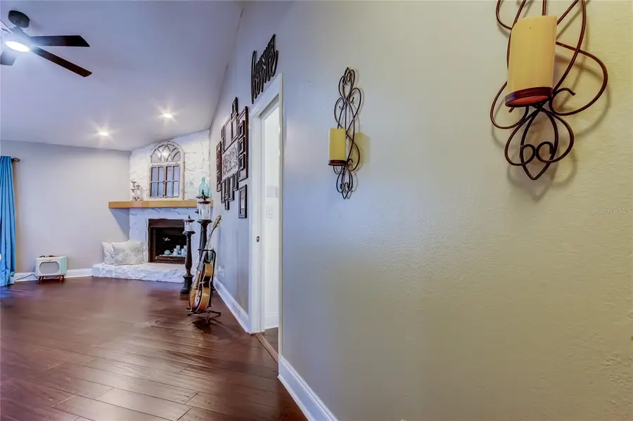 2651 Concorde Court, Clearwater, FL 33761 - Image #2