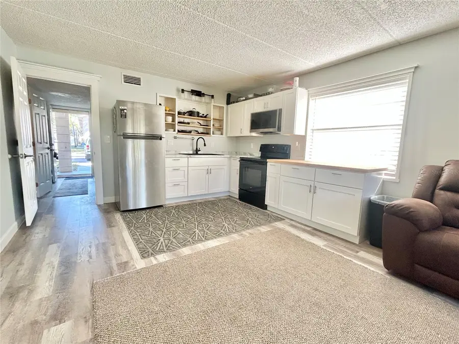 2275 62nd Avenue N #101, Saint Petersburg, FL 33702 - Image #3