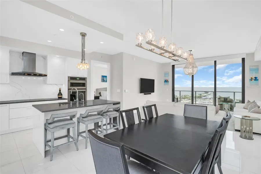 100 1st Avenue N #1904, Saint Petersburg, FL 33701 - #2