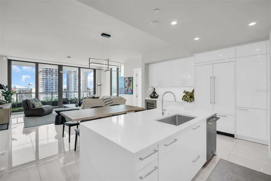 301 1st Street S #1205, Saint Petersburg, FL 33701 - Image #2